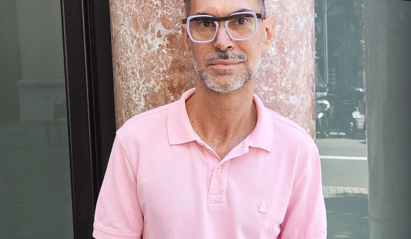 ¿Qué color de gafas favorece a tu color de piel?